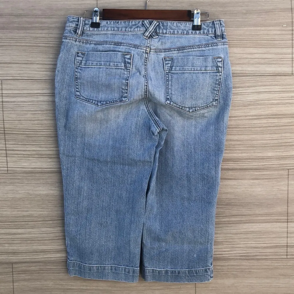 A.n.a Jean Bermuda shorts Size 8 - Image 2