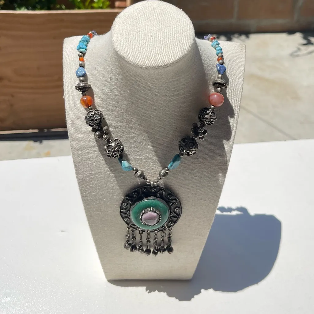 Vintage Boho Tribal Medallion Pendant Necklace Carnelian Turquoise Multistone Blue - Image 4