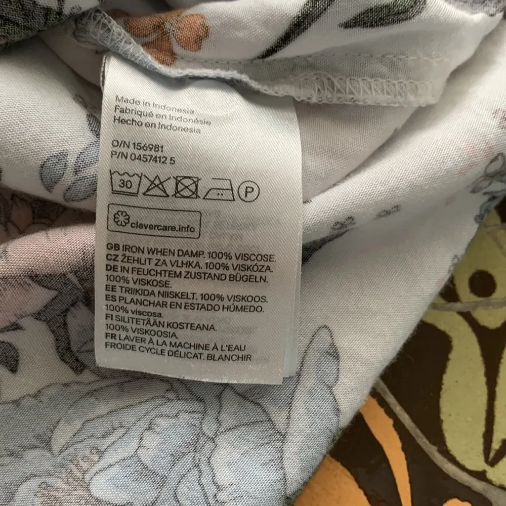 H&M Shirt Blouse Sz:14 - Image 5