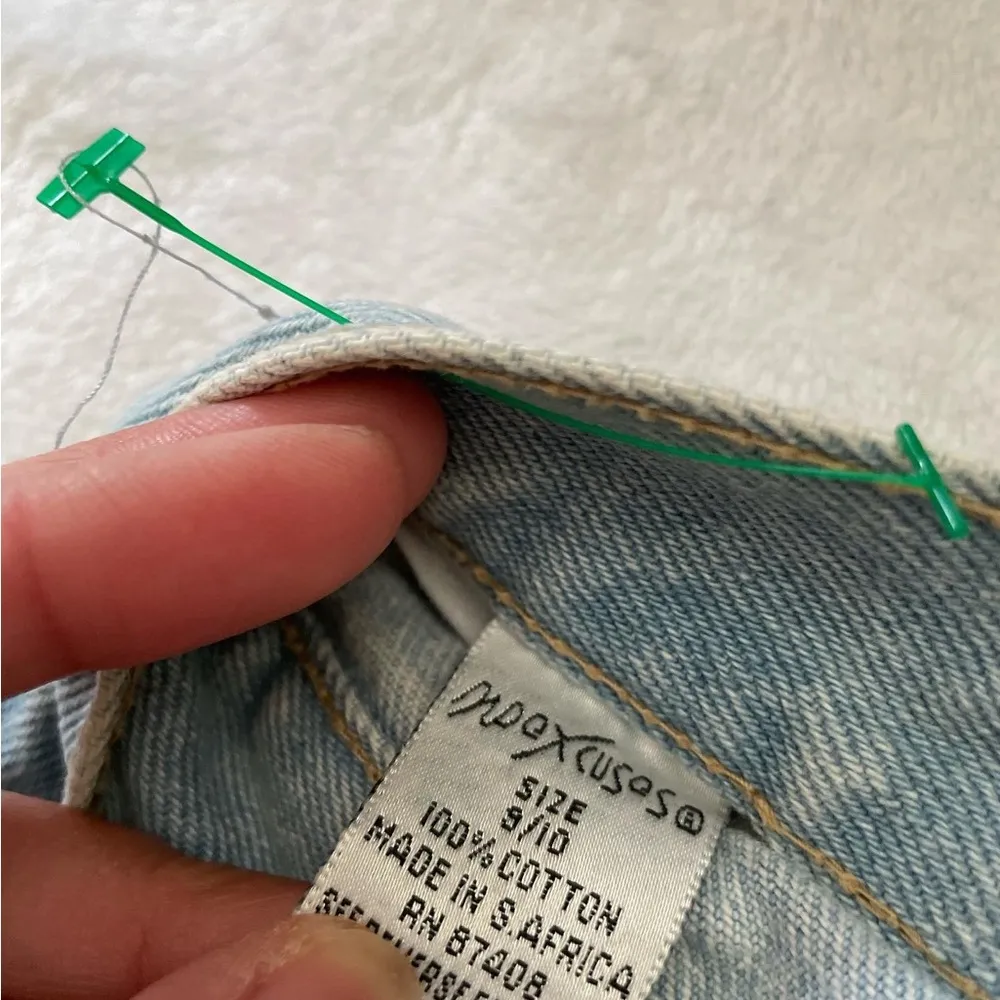 Vintage No Excuses Femme Fatale light washed Denim Shorts Womens Size 9 A4 - Image 10