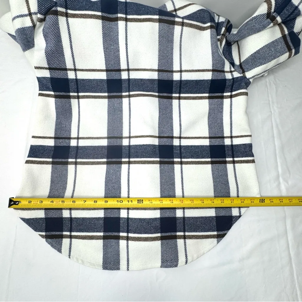 Love Tree Flannel Jacket Shacket Button Up Small - Image 8