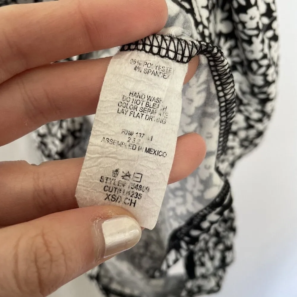 Black & White Floral Print Bodysuit With Spaghetti Straps By Gaze XS Size Polyes - Image 6