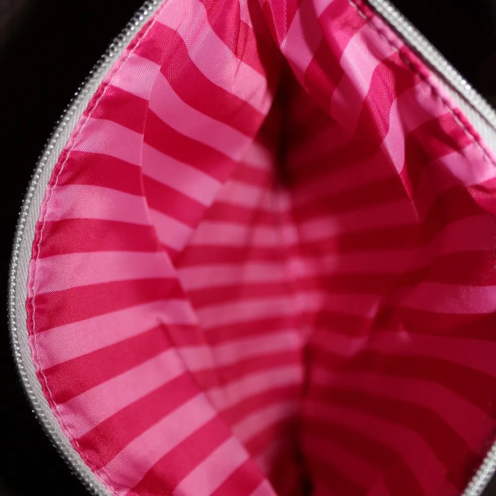 Victoria Secret Makeup Clutch - Image 3