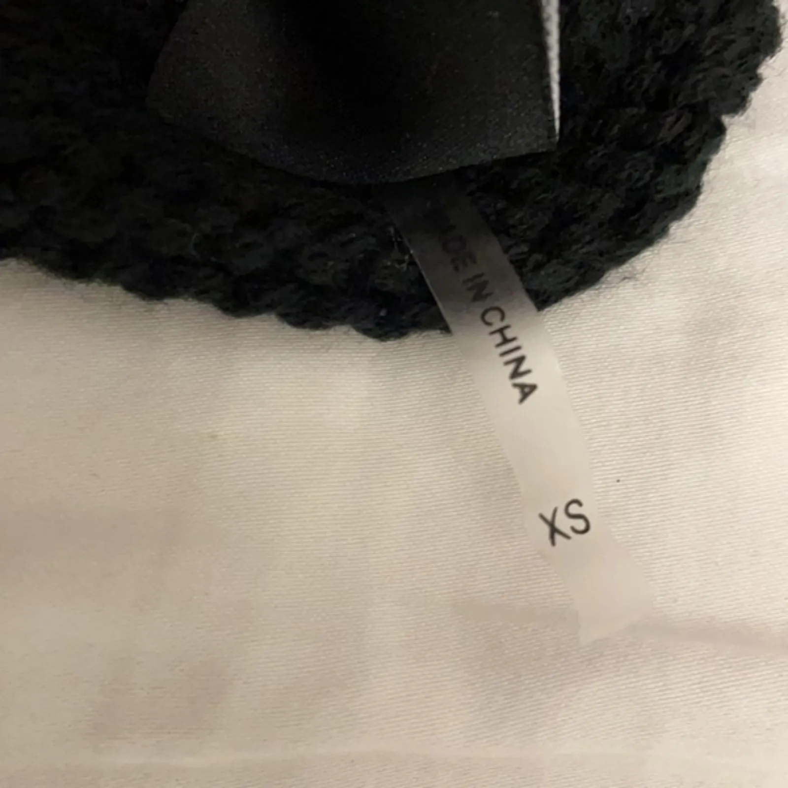 Love Token Knit Black Sweater Vest Shrug Trimmed in Rabbit Fur Womens Size XS - Image 12