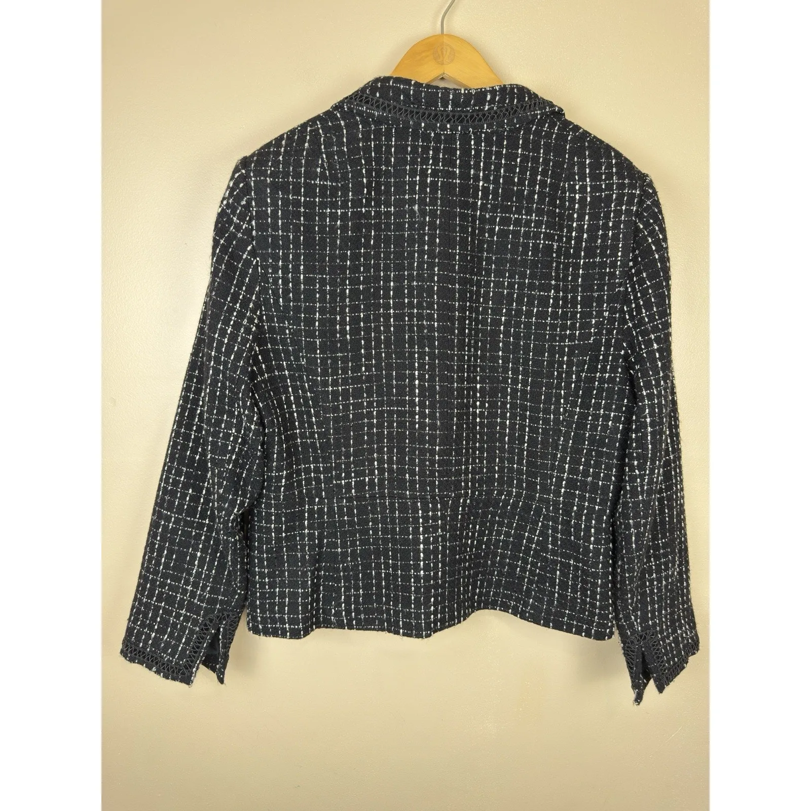 Evan-Picone Women’s Black & White Plaid Blazer Jacket Size 16 Timeless Style - Image 5