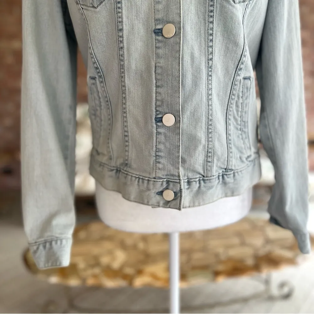 a.n.a . Jacket Denim Light Wash Blue S Classic Trucker - Image 4