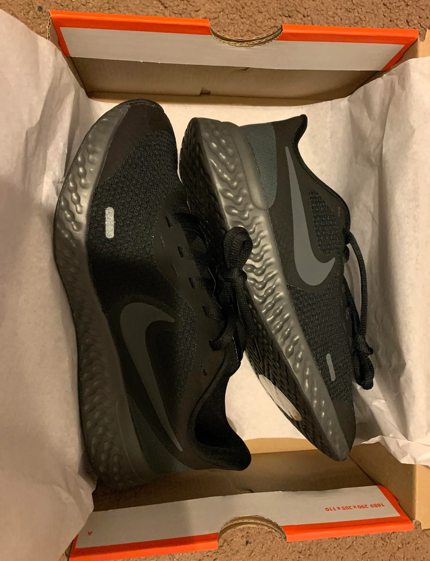 Nike Black  Revolutions - Image 2