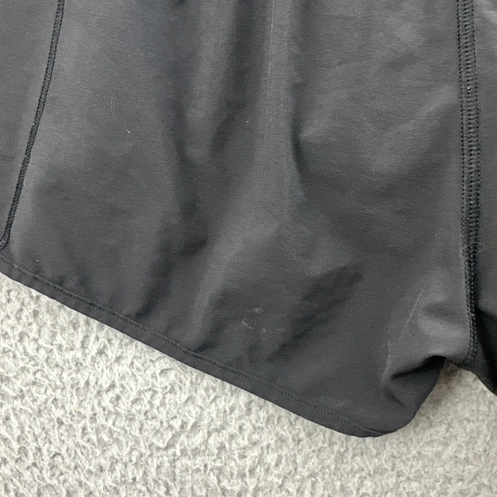 Lululemon Hotty‎ Hot Shorts Low Rise Black Athletic Running Gym Women's 8 - Image 5