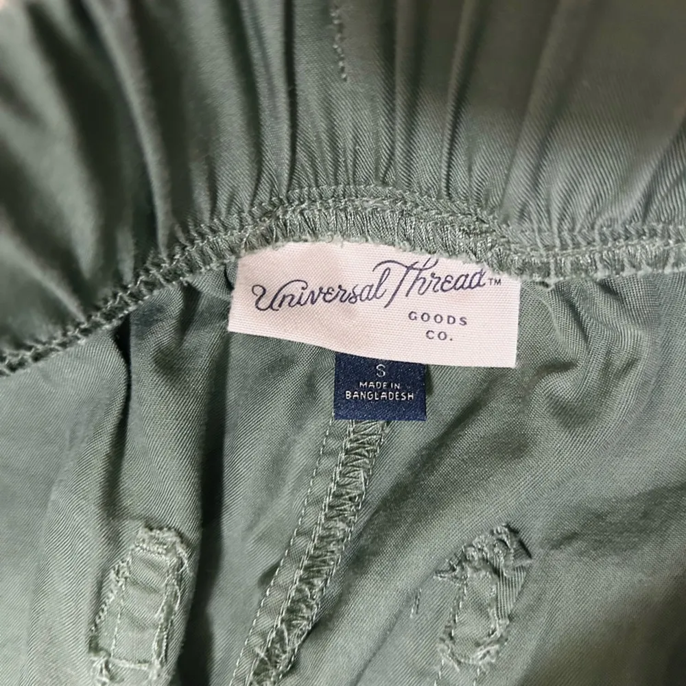 Universal Thread High-Rise Joggers Women’s Olive Green Size Small NWOT - Image 3