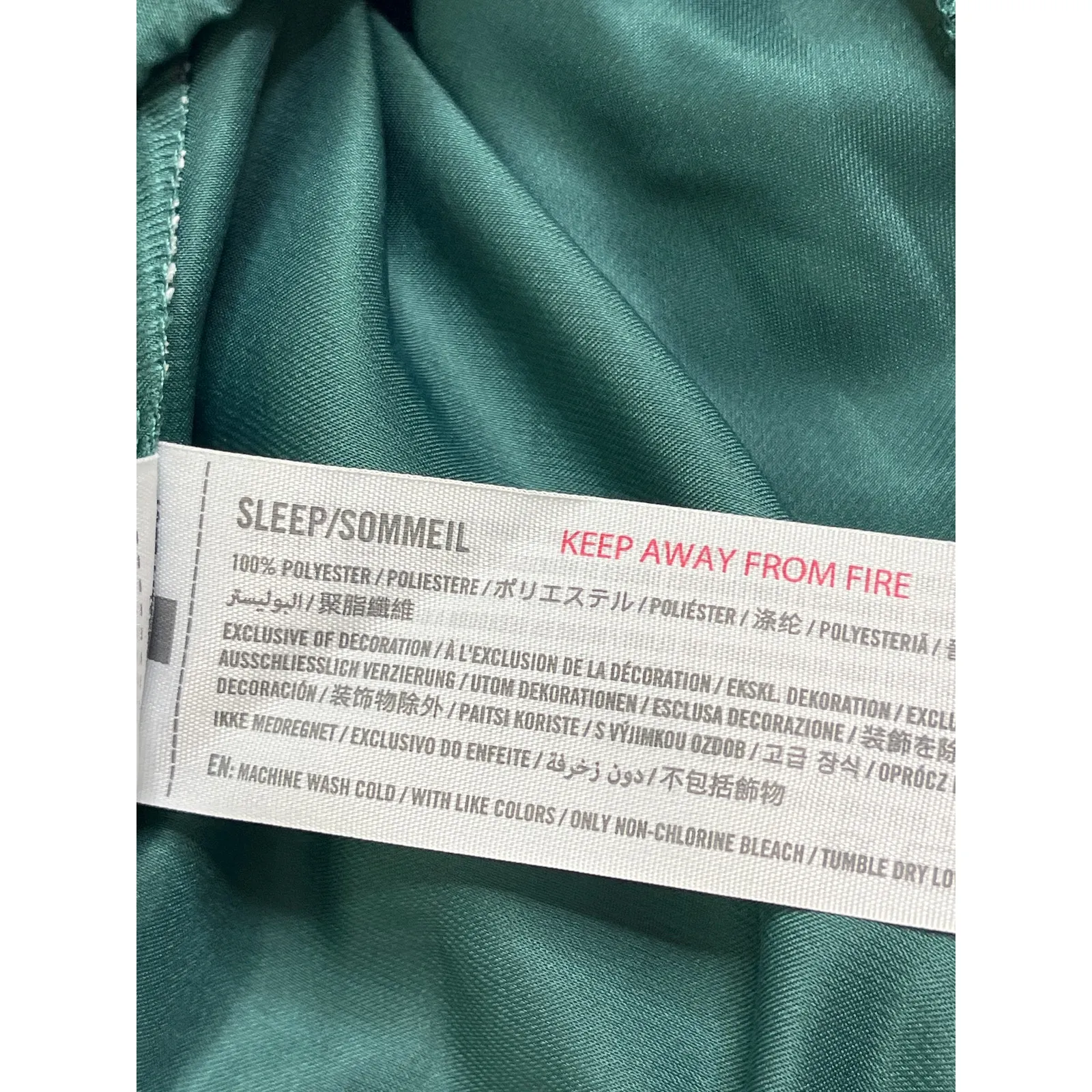 Abercrombie & Fitch green satin Long sleeve pull on pants PJ set, size XL - Image 3