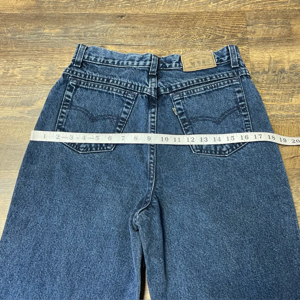 Vintage Levi’s 900 Series Mom Jeans Women's 10 Tapered Dark Blue Denim USA 90s - Image 11