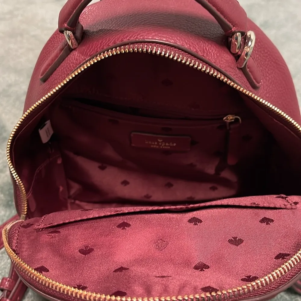 Maroon  backpack - Image 3