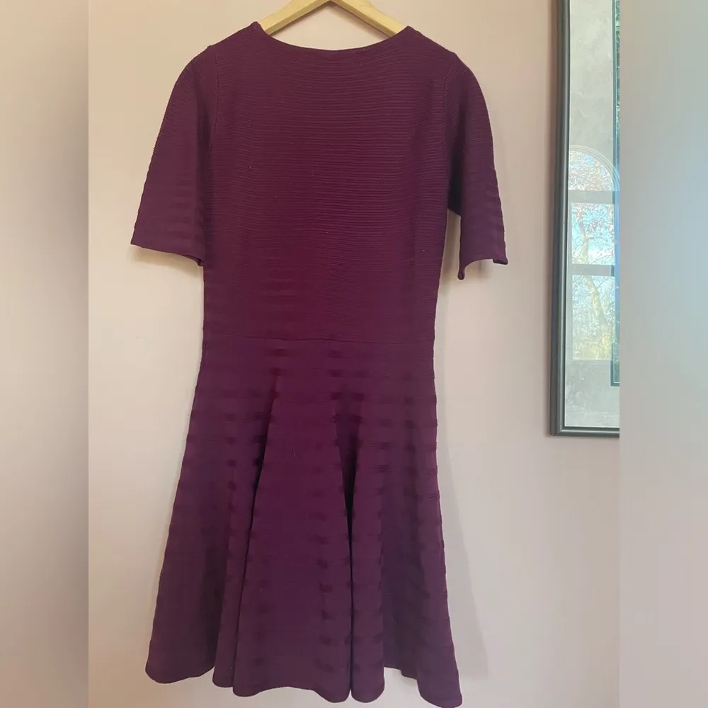 New- Ivanka Trump Winter dress Sz M - Image 4