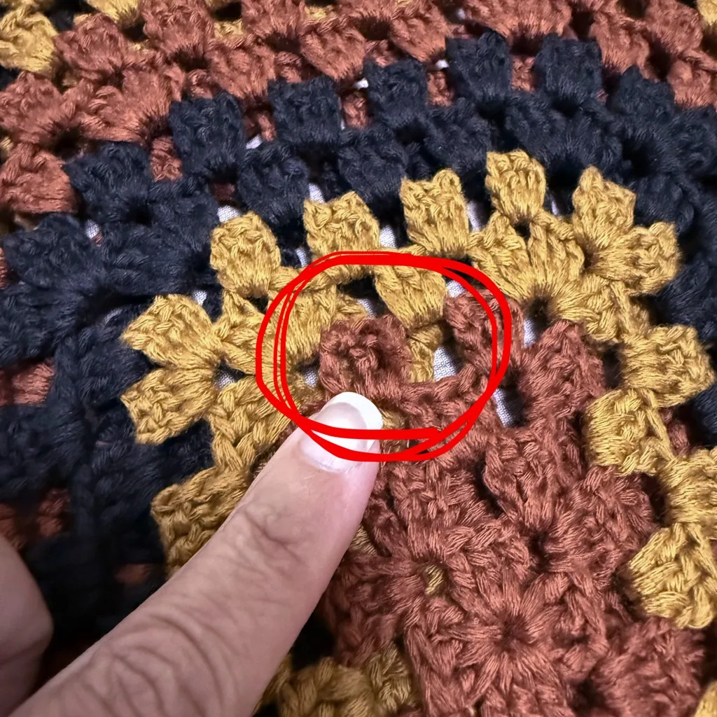 Zara Black Brown Crochet Granny Square Short Ruffle Sleeve Open Knit Top Small - Image 7