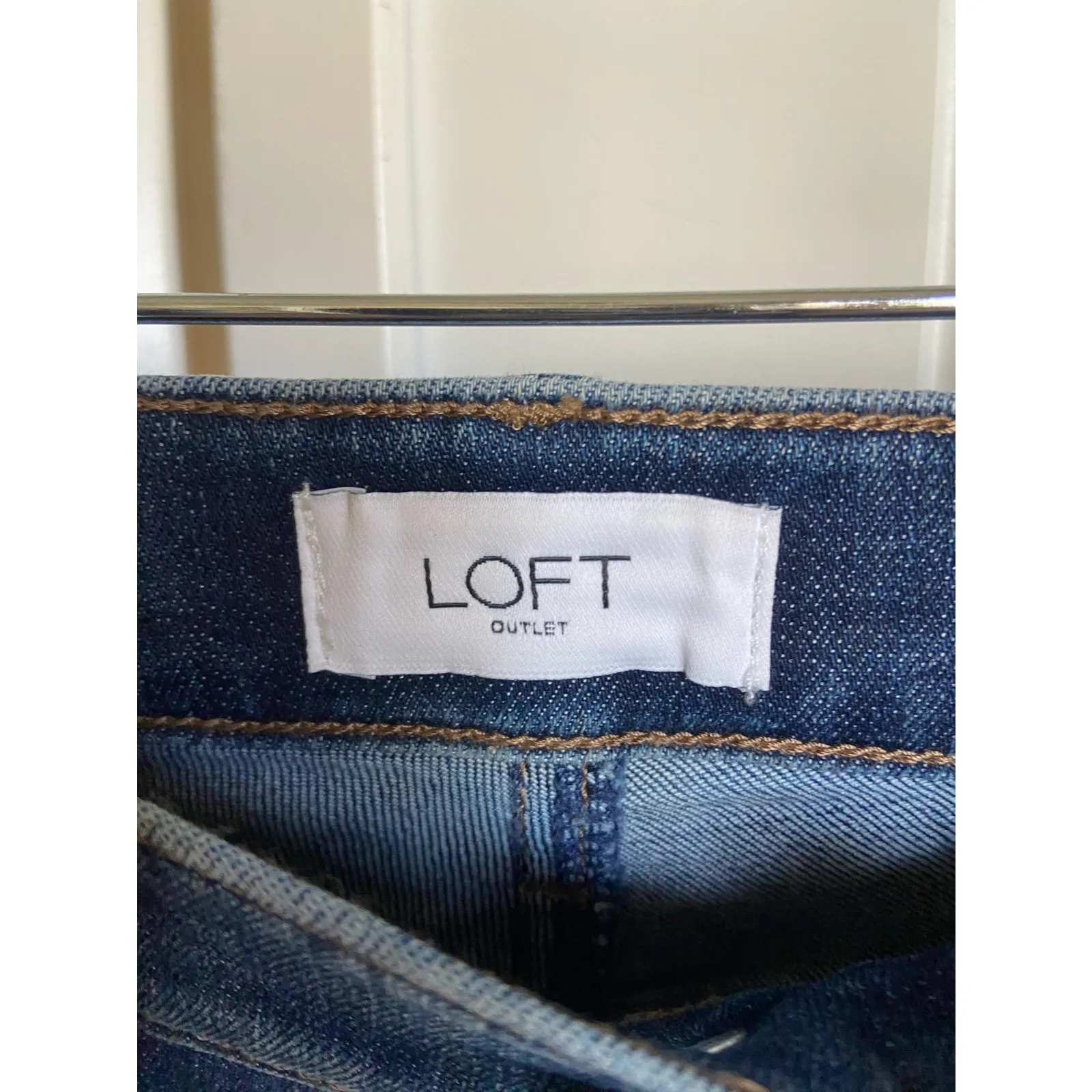 LOFT‎ Womens Jeans Size 4 Ann Taylor Outlet High Rise Skinny Ribbon Trimmed NEW - Image 3
