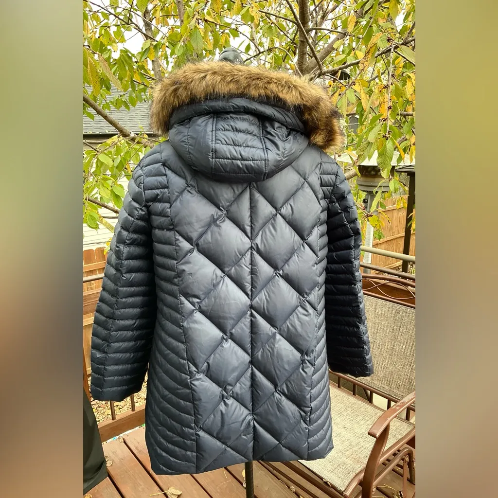 Womens puffer coat with fur trim🌟🌟🌟 - Image 2