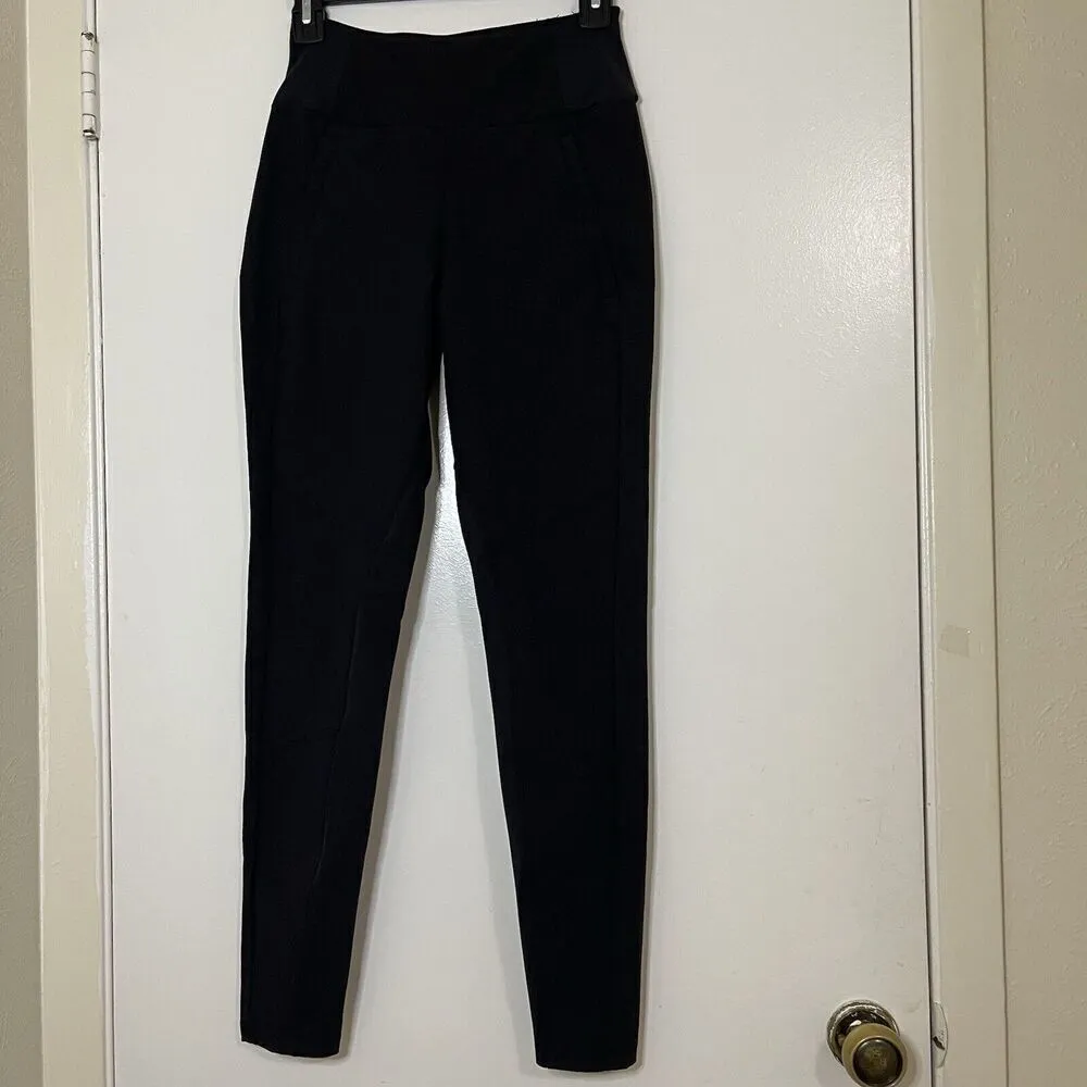 Athleta Headlands Hybrid Trek Tight in back size 2 - Image 2