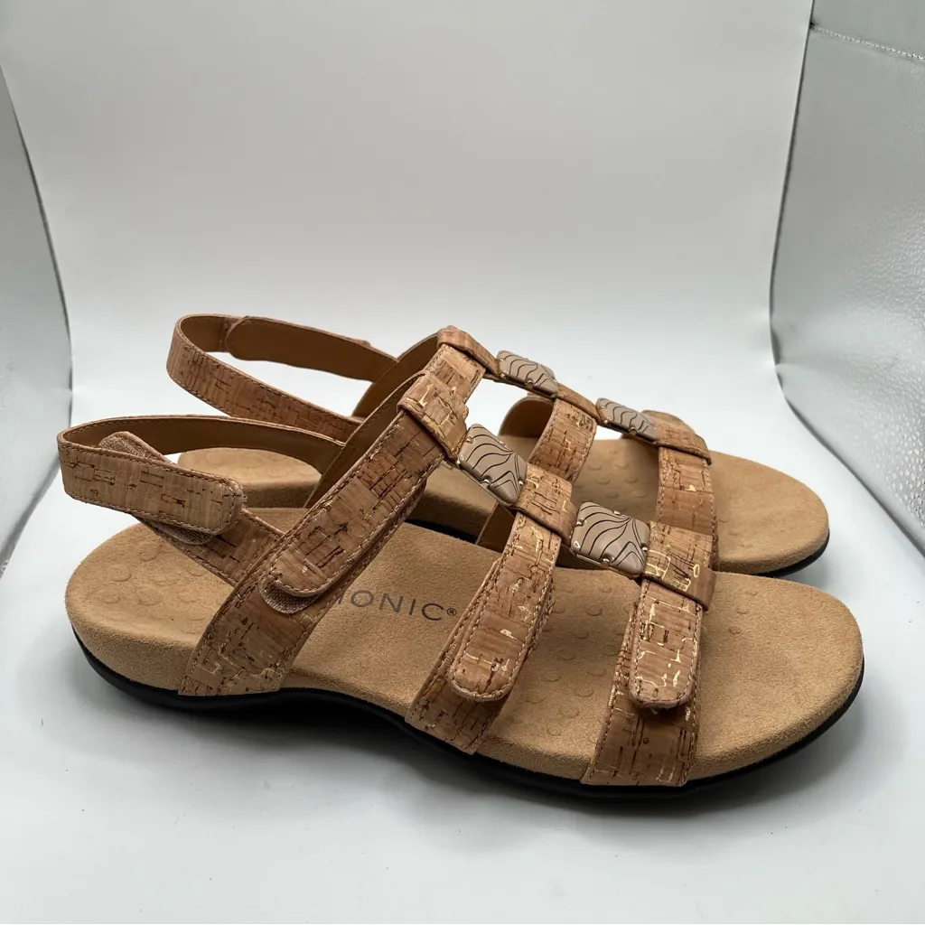 NWOB Vionic Amber Women's sandals slingback size 10 tan beige - Image 3