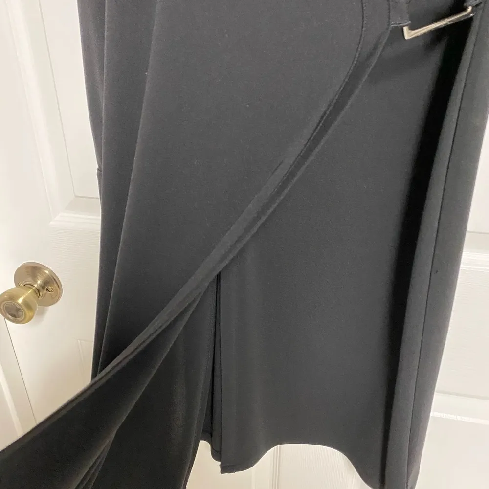 Kenneth Cole Dress Size Medium - Image 3