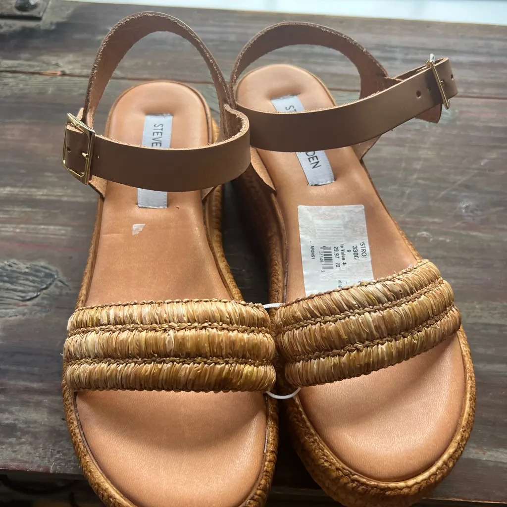Steve Madden Natural Raffia Sandal size 9 nwot - Image 3
