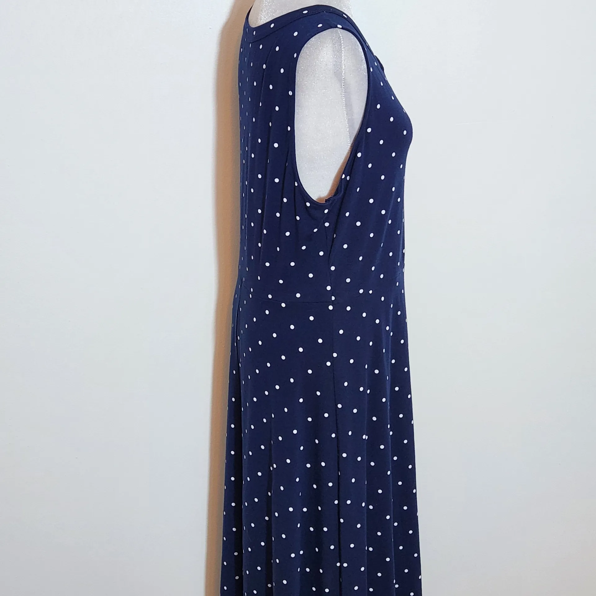 Croft & Barrow Navy Polka Dot Midi Dress Size Medium Preppy Polka Dot Dress - Image 5