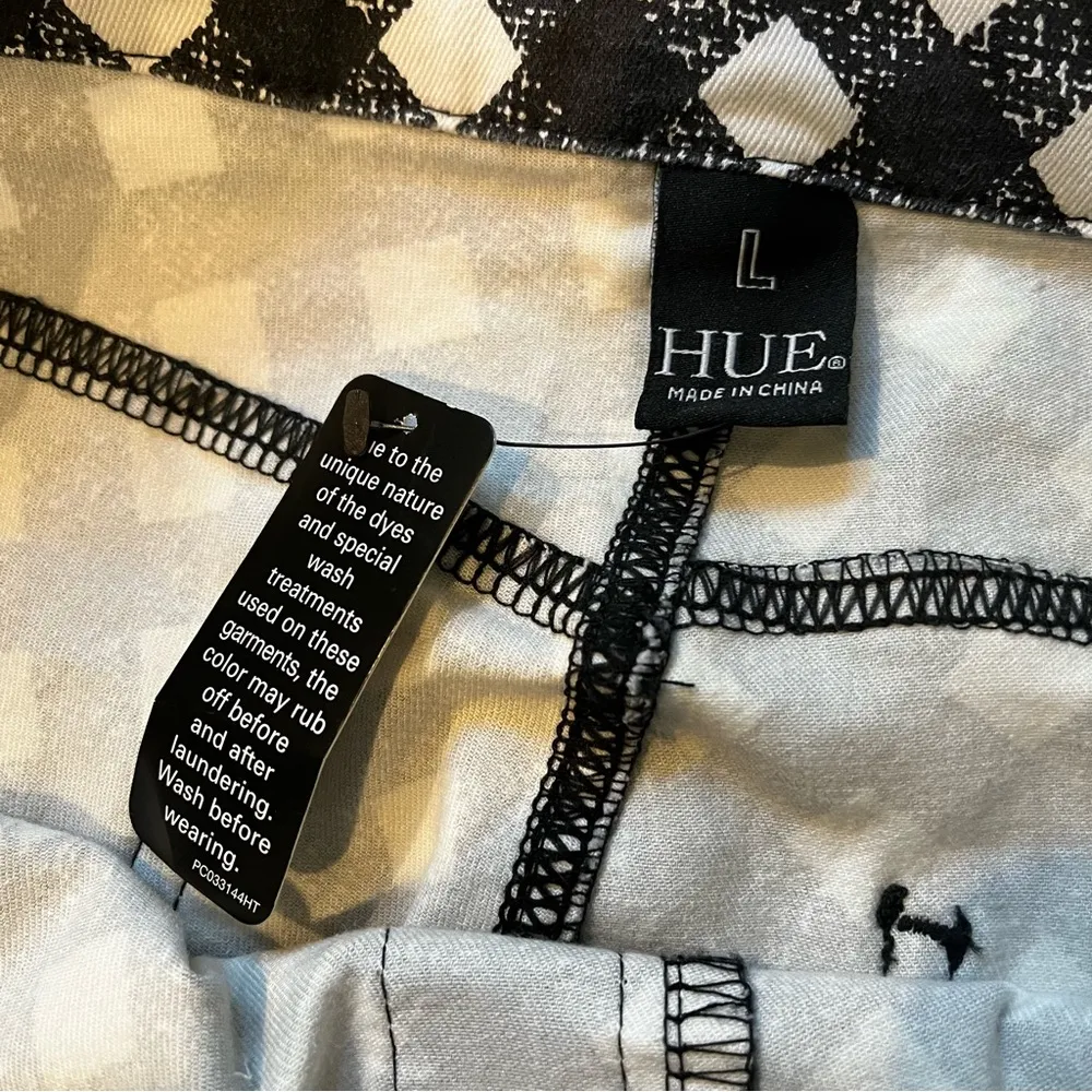 NWT, HUE Gingham Ultra Soft Denim Jean Capri Leggings Raw Hem, Sz L - Image 12