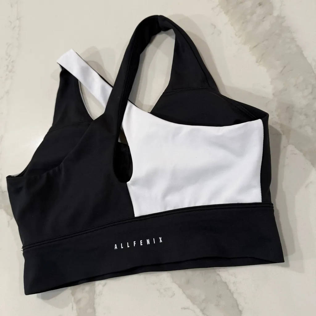 Allfenix Crisscross Back Padded Sports Bra Womens Medium Black/White Workout Gym Black - Image 4
