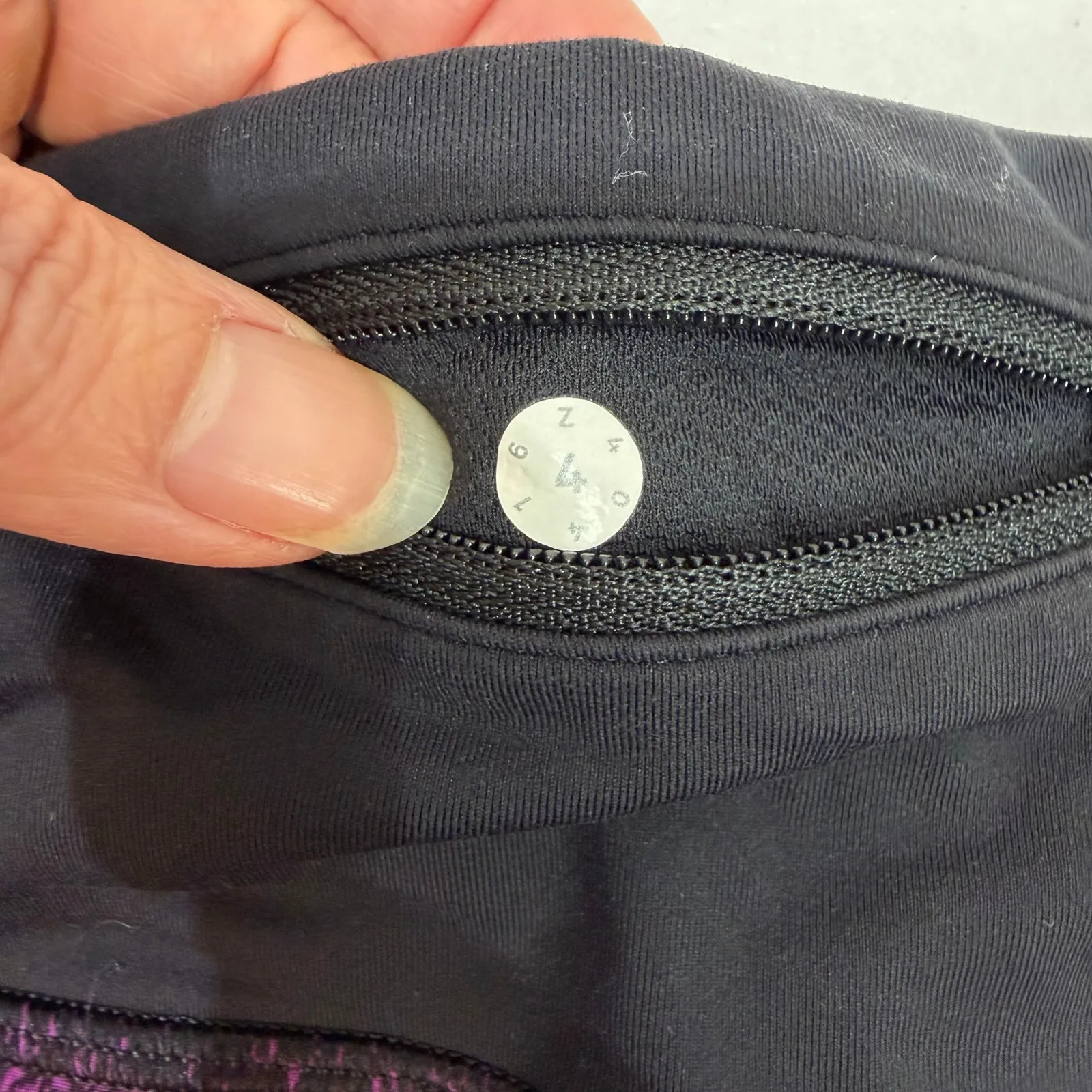 Lululemon Run Times Shorts 4" Inseam Purple Black Lined Running Athletic Size 4 - Image 8