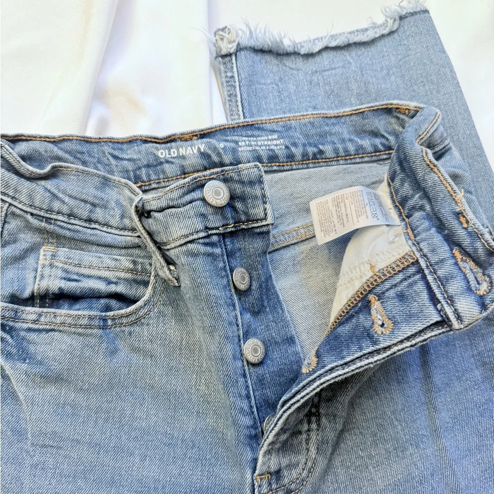 Old navy straight jeans - Image 3