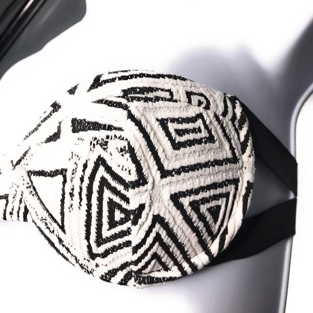 Beach Riot Bandeau Bikini Top - Image 3