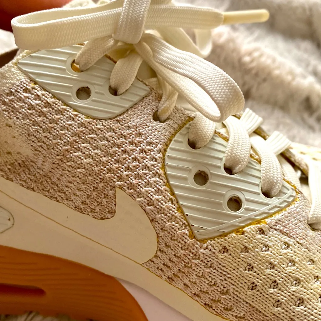 Nike Cream Athletic Shoes - Image 6