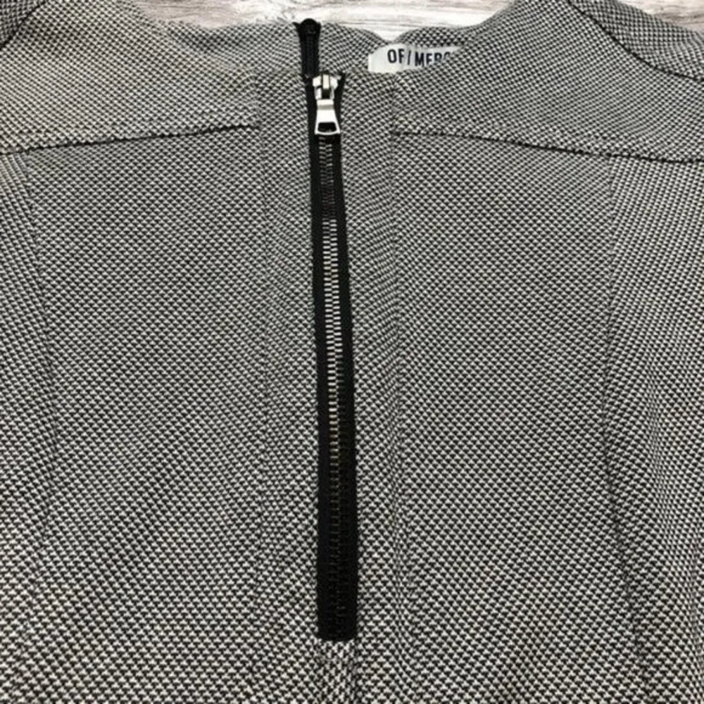 OF/MERCER Textured Fitted Shift Mini Dress Size 10 Zippers Black Grey Gray Zip - Image 7