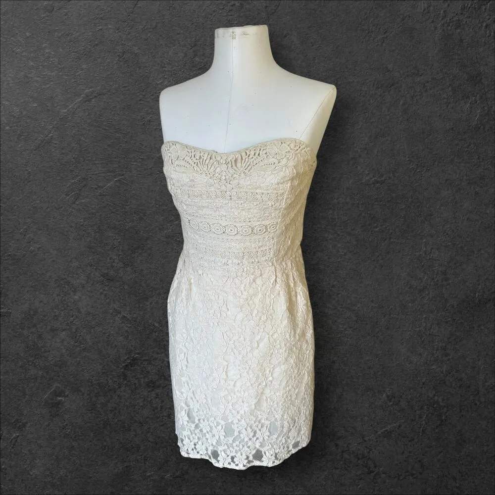 Free People Cream Strapless Lace Mini Dress size 12 Feminine Romantic Flirty - Image 8