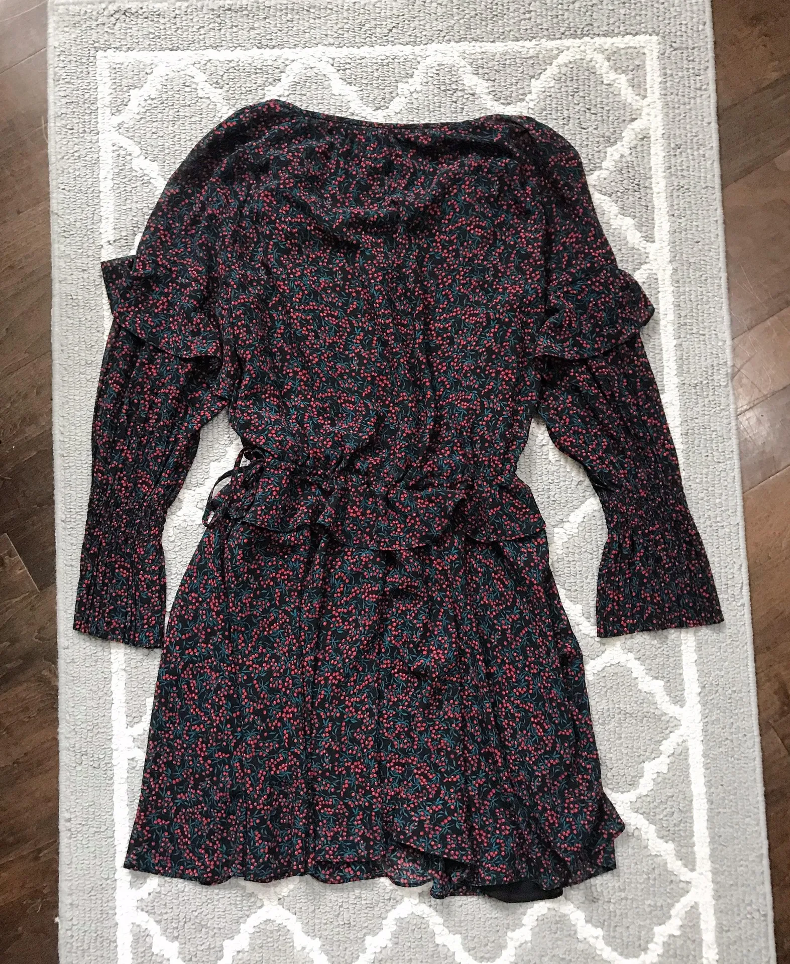 Holiday Print Ruffle Cinch Waist Mini Drszz - Image 4