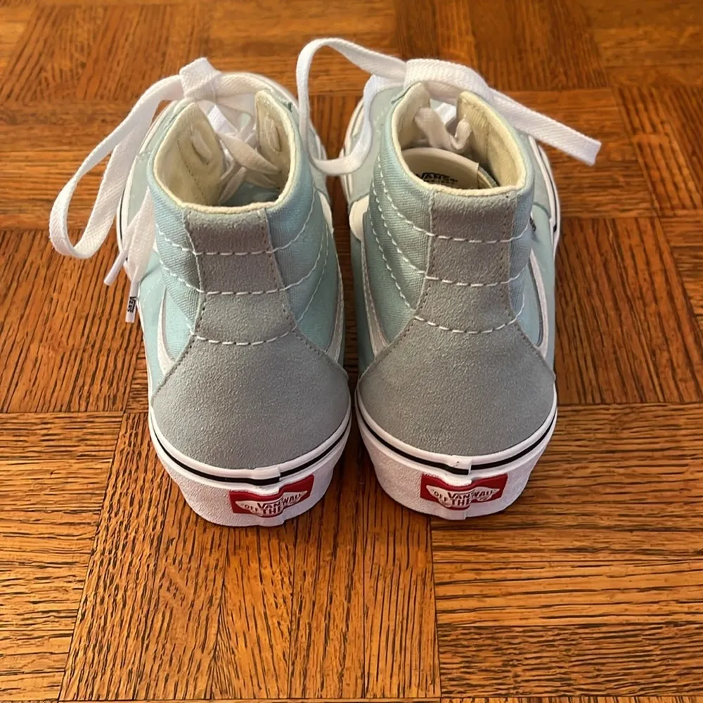 Vans High-Top Sneakers size 8.5 - Image 4
