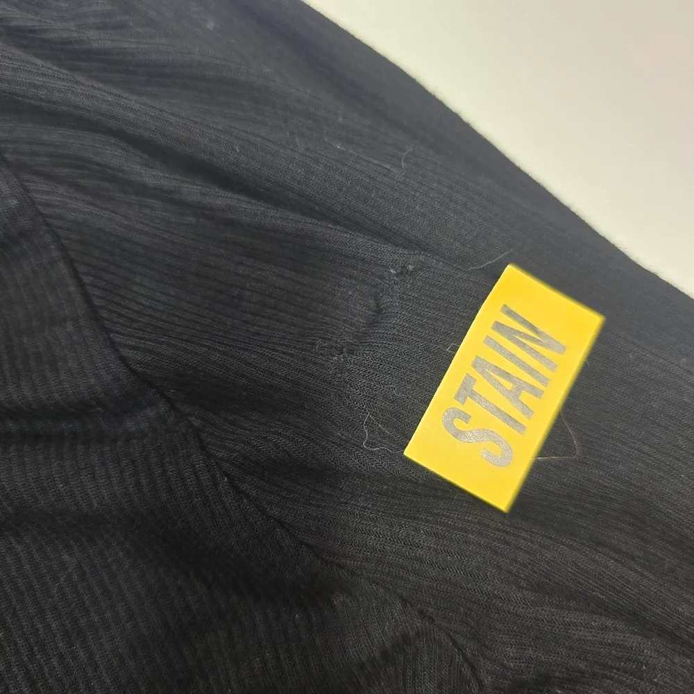 Michael Lauren Sorento Snap Cuff Top in Black - Image 13