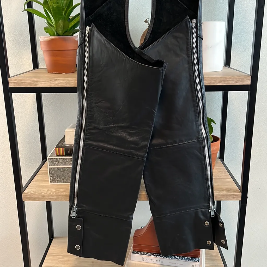Harley-Davidson Deluxe Black Leather Motorcycle Chaps, M - Image 8
