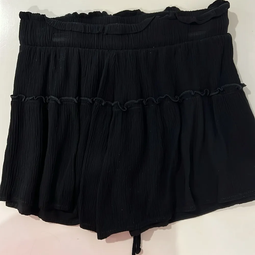 Altar'd State Altar’d State Black Flowy Shorts - Image 2