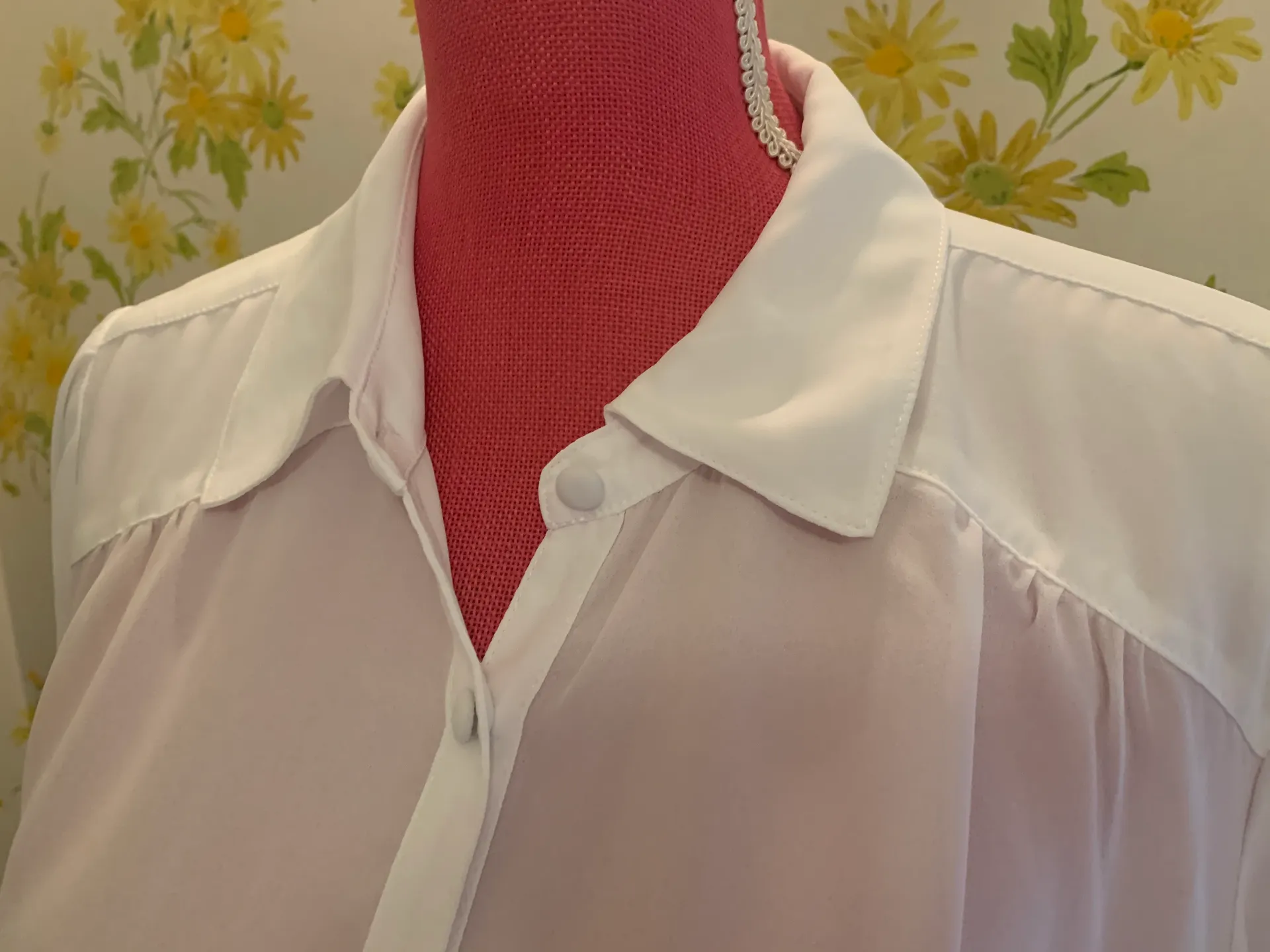 Torrid long sleeve white button up blouse size 0 - Image 5