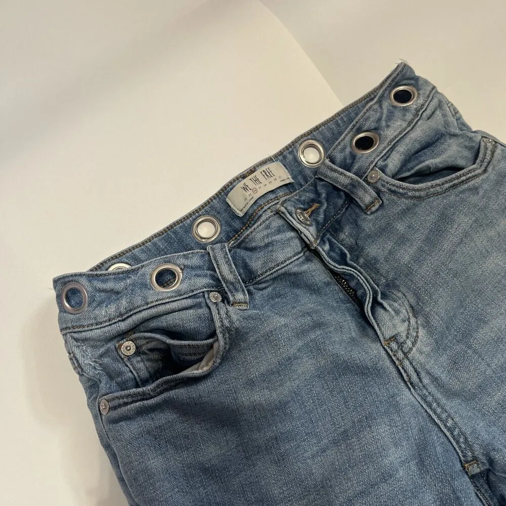 Sz 26 Rivet Detail Belt Out Crop Bootcut in Blue FREE PEOPLE - Image 2