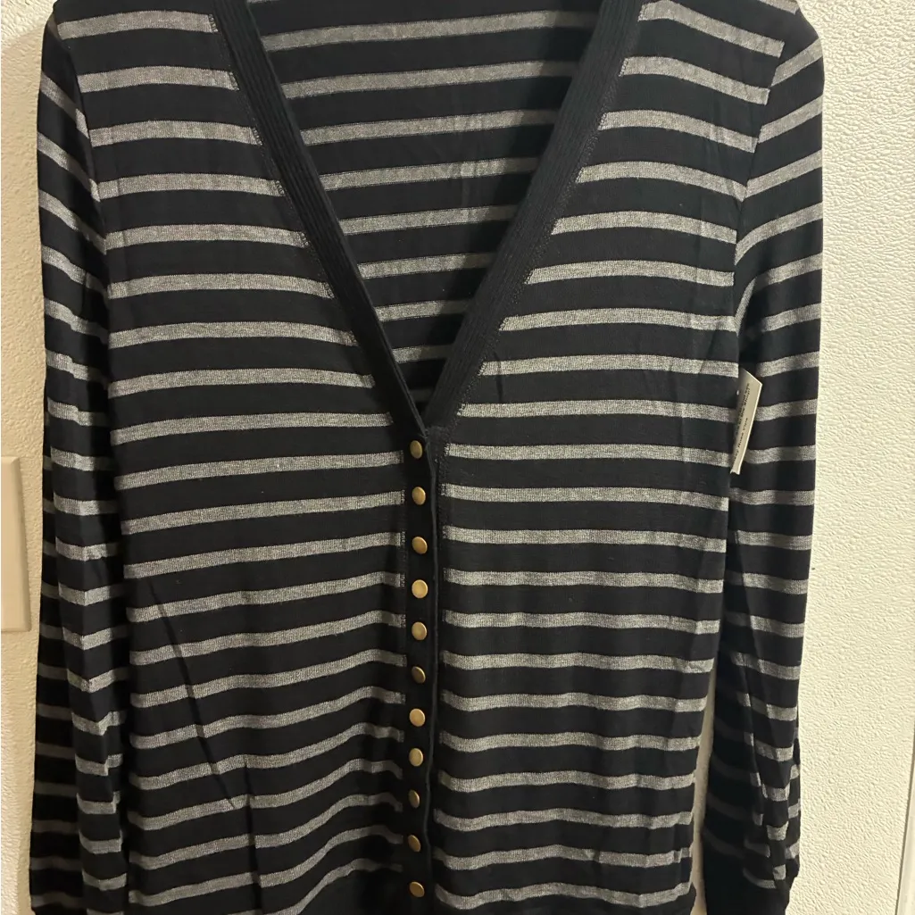Zenana Outfitters Black and Gray Striped light weight cardigan NWT XL - Image 3