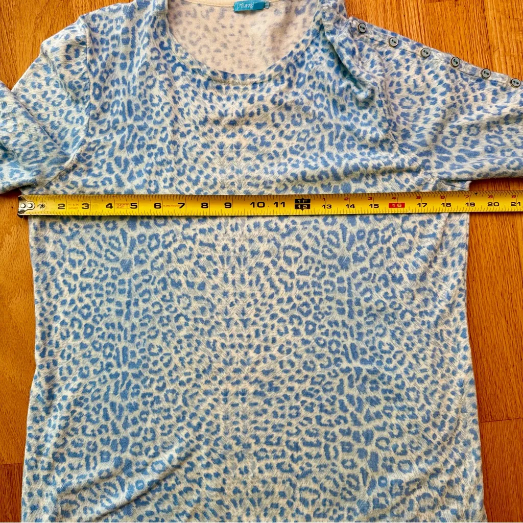 J. McLaughlin Women's Leopard Print Crewneck Top Long Sleeve Sweater Blue L GUC - Image 7