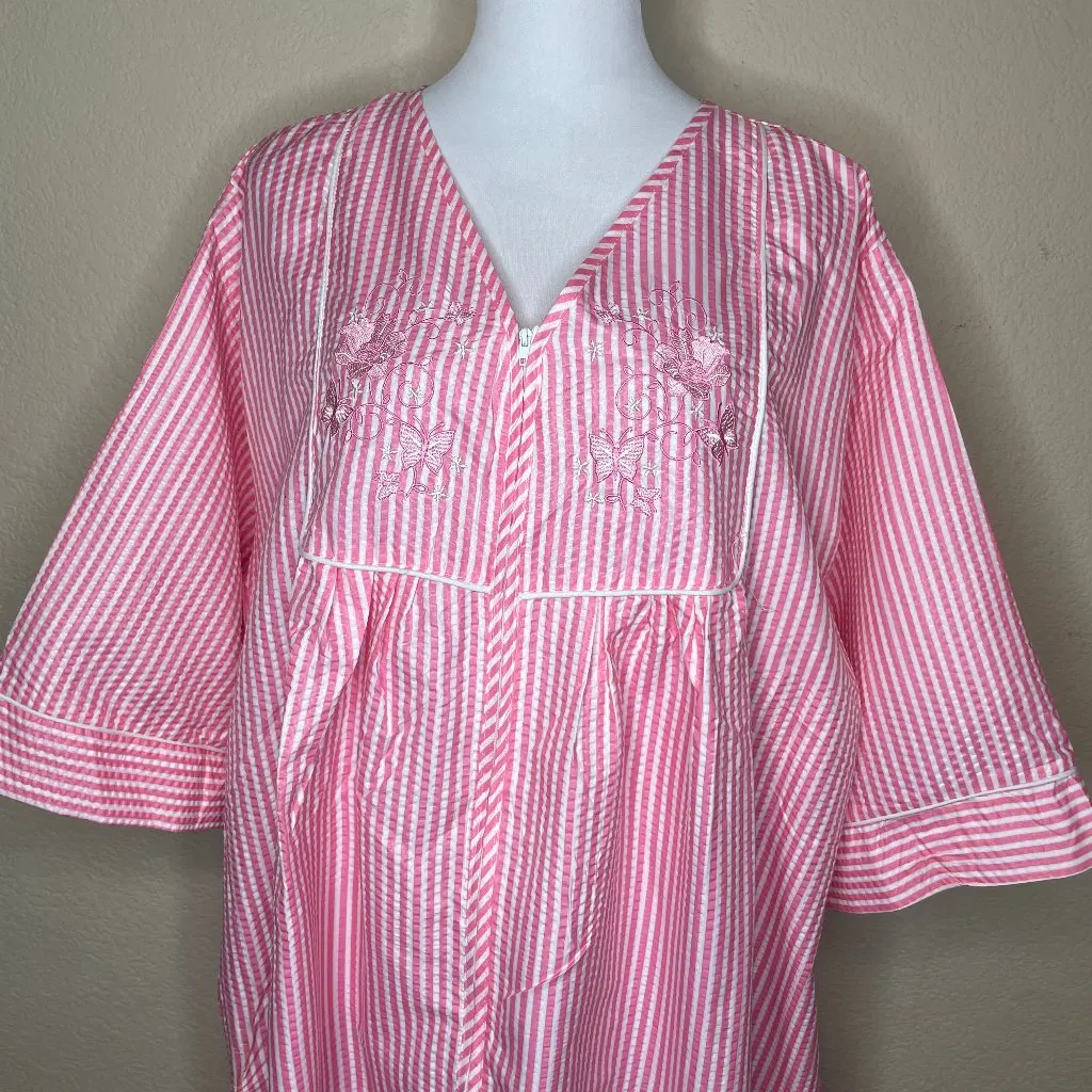 Casual Nights Plus Sz 3X Zip Front Seersucker Nightgown Pink White Striped Maxi - Image 3