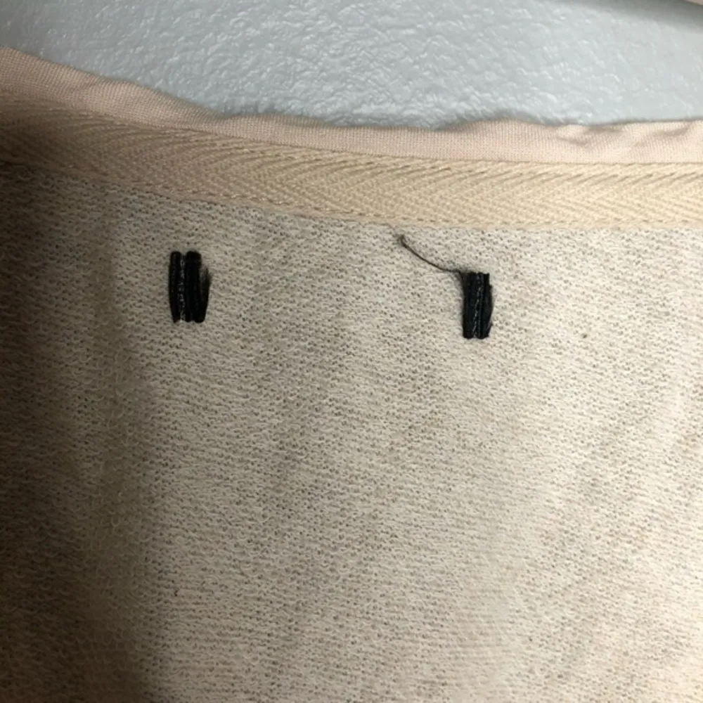 Maurices off white / cream long sleeve jewel top - Image 3