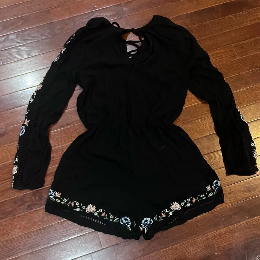 Kendall+Kylie Long Sleeve Black Romper With Colorful Stitching Size Small - Image 3