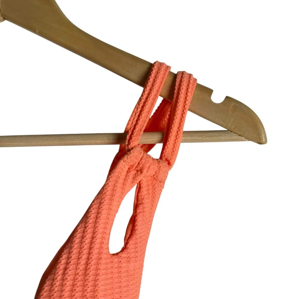 BECCA Line in The Sand Lainey Textured Rib Plunge One-Piece Swimsuit Nectar M - Image 5