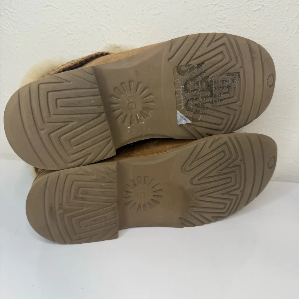 UGG McKay Chelsea Bootie Chestnut Sheepskin Ankle Boots Women’s Size 8 - Image 7