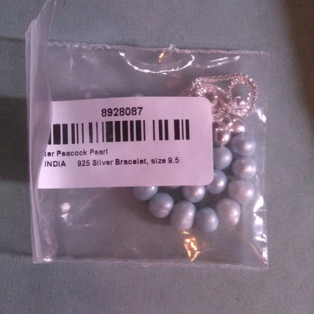 Beautiful Peacock Freshwater Pearl and Sterling Silver Boho Bracelet - Image 7