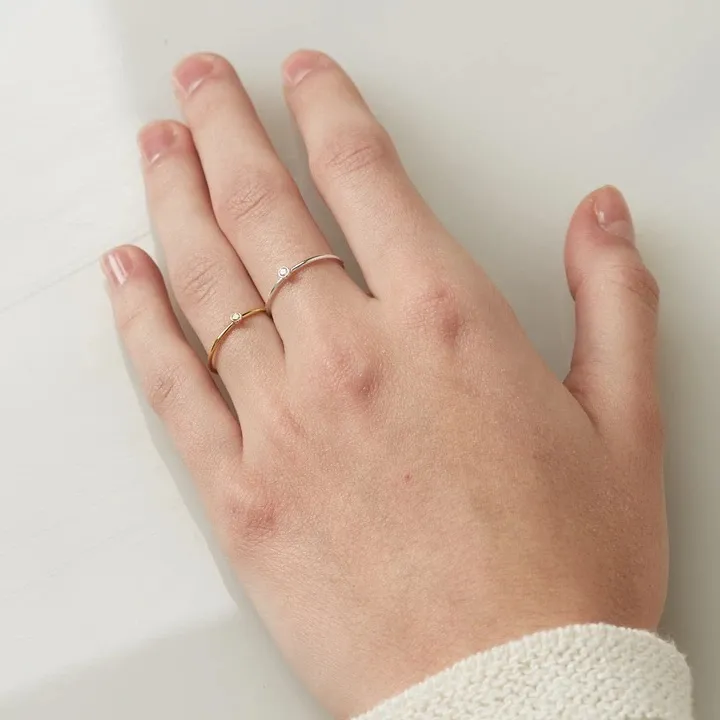 14K White Gold Diamond Stacking Ring Size 6 - Image 3