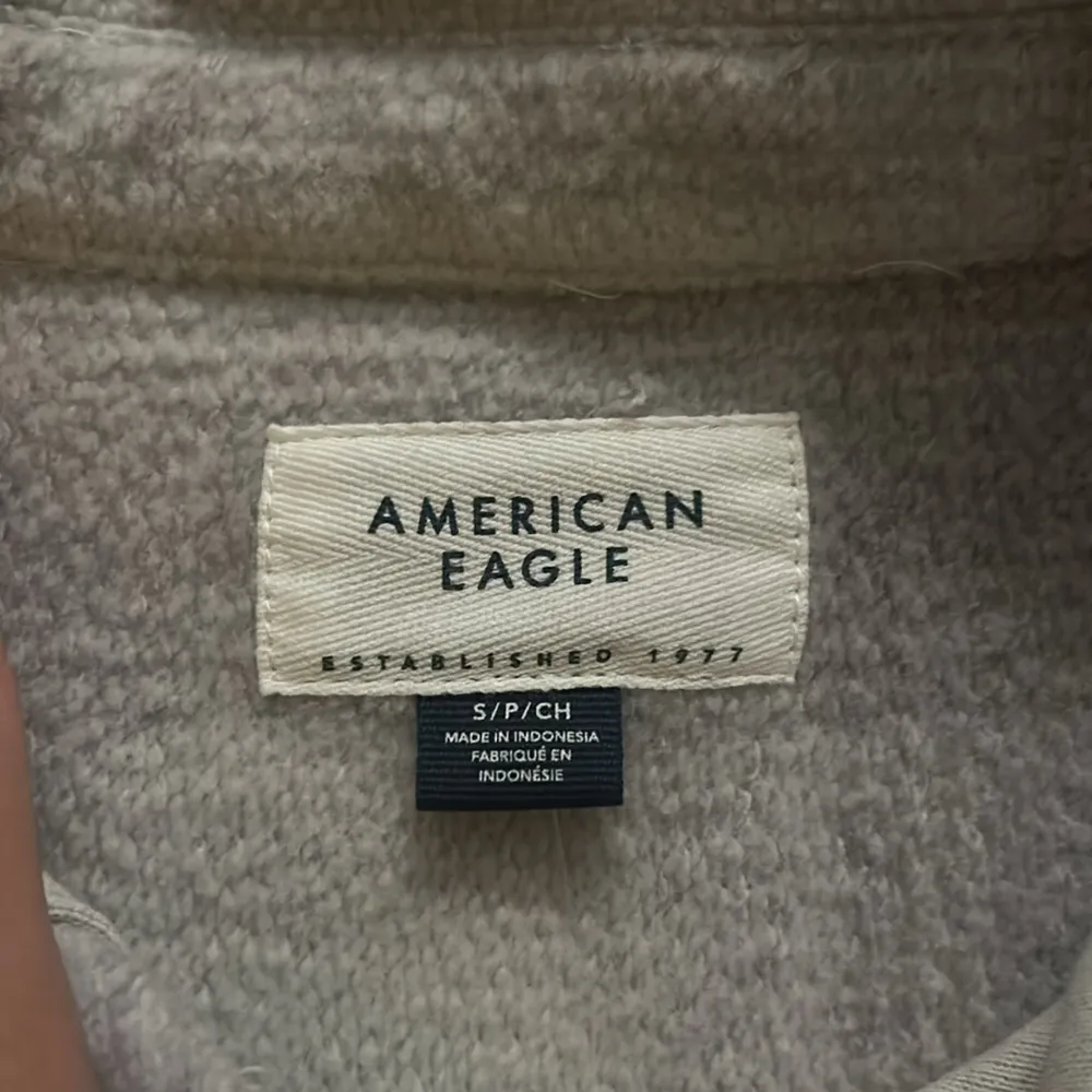 women’s small american eagle shacket - Image 2